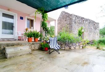 Apartments   uronja has Balcony rooms