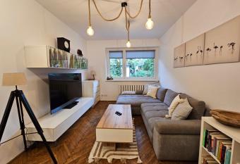 Apartament Flaming has Balcony rooms