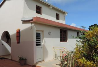 chez Manu has Balcony rooms