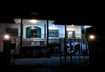 Khwahol Guesthouse allows 18 year olds to book a room