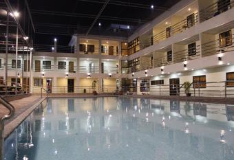 La Primera Grande Beach Resort has Balcony rooms