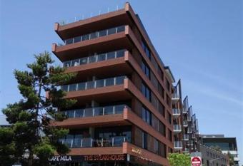 Pier Point 101 has Balcony rooms