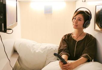 Leo Yu Capsule Hotel Funabashi allows 18 year olds to book a room