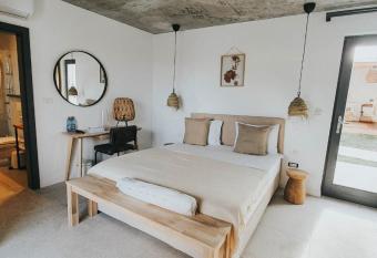 The Pines - Experiment Favelas has Balcony rooms