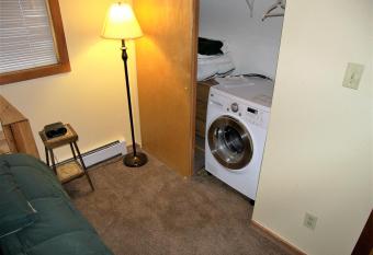 Snowscape 2 bed 2 bath SSPM has Balcony rooms