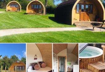 Southwell Retreat Glamping Pods has Balcony rooms