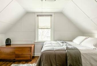 The Avondale Attic allows 18 year olds to book a room