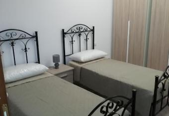 Affiittacamere Palazzo has Balcony rooms