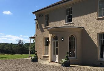 Llwynhelig Manor allows 18 year olds to book a room