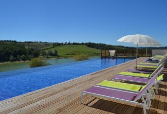 R  sidence L Oustal Del Carlat has Balcony rooms