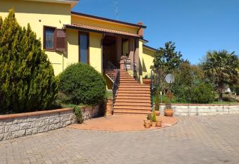 Il Melograno has Balcony rooms