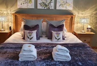 Avalon allows 18 year olds to book a room