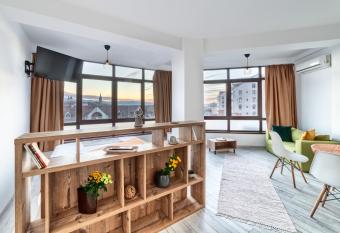 Cloud Studio allows 18 year olds to book a room