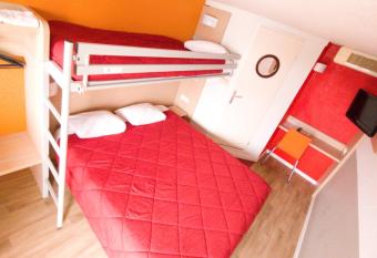 Premiere Classe Metz Nord - Semecourt allows 18 year olds to book a room