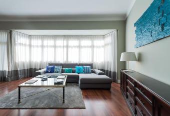 Feel Canteras allows 18 year olds to book a room