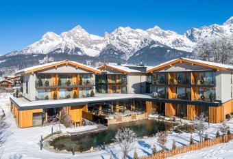 Hotel MorgenZeit -Nat  rlich.Bed&Brunch has Balcony rooms