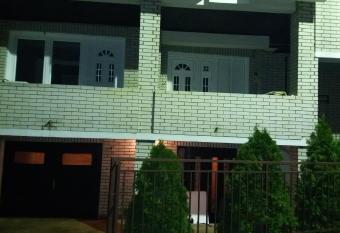 Apartman Lela allows 18 year olds to book a room