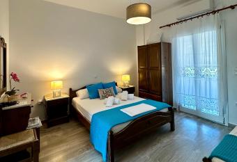 Angeliki s Studios Paros has Balcony rooms
