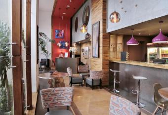 Roots Apartment Hotel allows 18 year olds to book a room