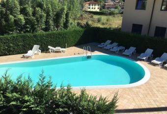 Apt 23 Residence delle Rose has Balcony rooms