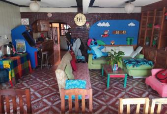 Lipi House Hostel allows 18 year olds to book a room