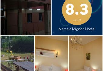 Mignon Mamaia - rooms with private free parking allows 18 year olds to book a room
