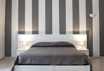 Hotel Costanza has Balcony rooms