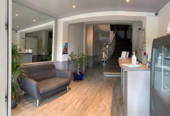 Logis Hotel du Midi allows 18 year olds to book a room