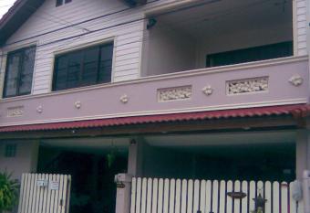 Chomhaad Guesthouse allows 18 year olds to book a room