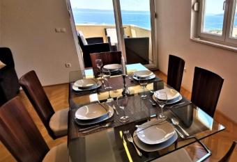 Apartment Makarska, panoramic sea & mountains view,   u  ek has Balcony rooms
