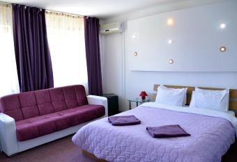 Amethyst House has Balcony rooms