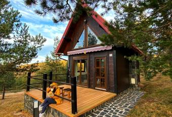 Previja Zlatibor Chalet has Balcony rooms