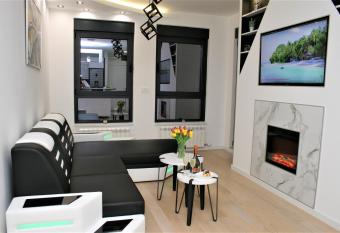 Spa Panorama allows 18 year olds to book a room