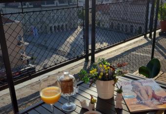 Apartment Zorana-Center allows 18 year olds to book a room