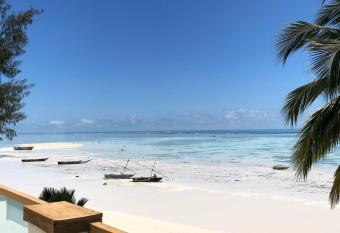 Ocean View Junior Suite Tatu ZanzibarHouses has Balcony rooms