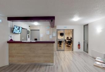 H  tel du stade ex Kyriad Direct Lille Est Stade Pierre Mauroy allows 18 year olds to book a room