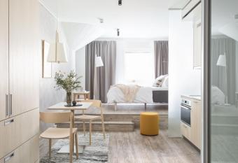 Noli Katajanokka has Balcony rooms