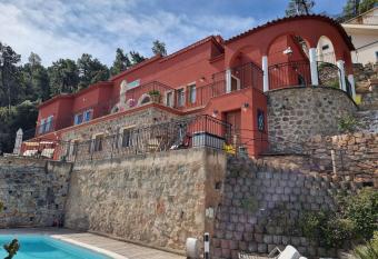 VILLAS and SUITES LA CORAILLERE RESORT has Balcony rooms