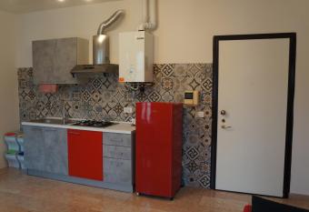 A casa dalla Fra 2 allows 18 year olds to book a room