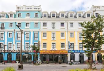MANAROLA Hotel B  i Ch  y allows 18 year olds to book a room