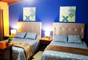 Portal los Casta  os has Balcony rooms