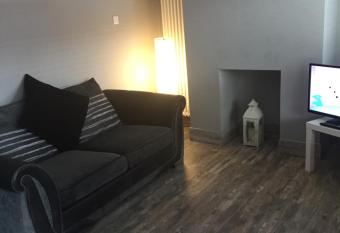 2 bedroom house Belfast city allows 18 year olds to book a room