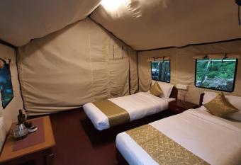 Ourguest Camp Lachung has Balcony rooms