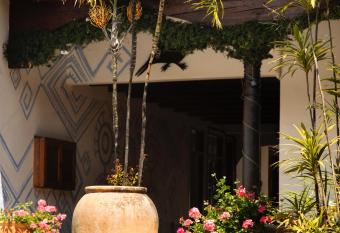 Kukurutz Residencia allows 18 year olds to book a room