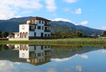 86.88 B&B has Balcony rooms