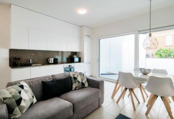 Brissago 3 allows 18 year olds to book a room