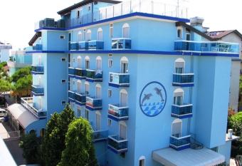 Hotel Ettoral has Balcony rooms