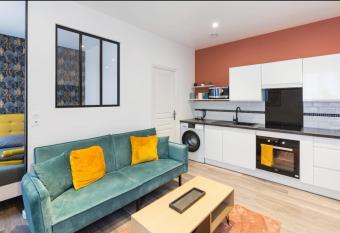 Terra logement cosy et charmant allows 18 year olds to book a room