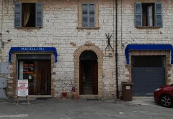 La Casa in Piazza has Balcony rooms