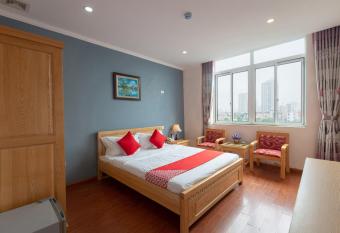 Capital O 417 Truong Son hotel allows 18 year olds to book a room